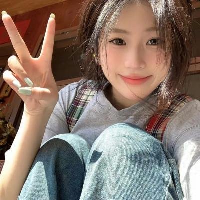 花花公子之千面女陪游 在线观看